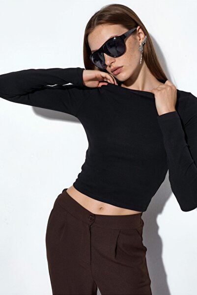 Hiccup Busem Long Sleeve Round Neck Blouse
