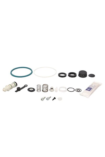 DT Spare Parts Set Reparatie Pompa Ambreiaj Volvo 8500 9700 9900 B12 Fh Fh Ii...