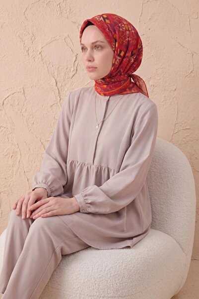 Silk Home وشاح ناعم بنقشة زهرة الرمان الهندية 90x90