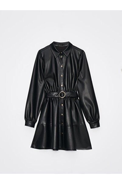 NO BRAND Rochie neagră netedă cu curea, mânecă lungă, din imitație de piele, ...
