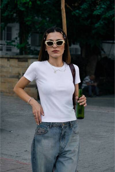 MODABOX Women's Cotton Crew Neck Short Sleeve Basic T-Shirt Comfortable Fit