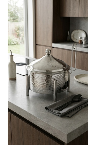 Generic Luxury food warmer with metal lid, elegant design for events and hosp...