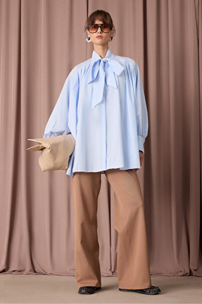 Touché Privé Fular Detail Pleated Shirt