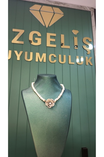 özgeliş kuyumculuk Tasarım Broşlu İnci Kolye