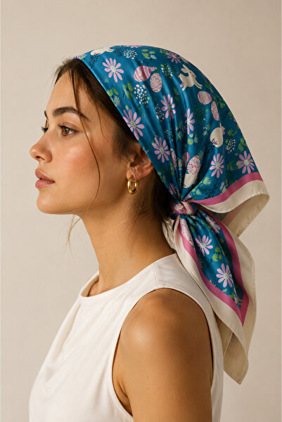 Kadın Tavşan Bahçesi Desenli Saten Fular Bandana 56x56 cm - Krem Koyu Mint
