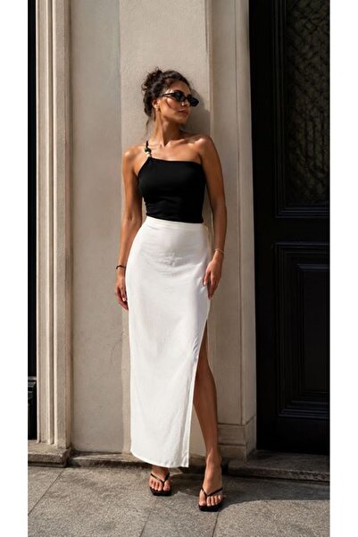 Moda Days Women's Black One-Shoulder Beaded Detailed Ribbed Strap Slim Fit Bl...