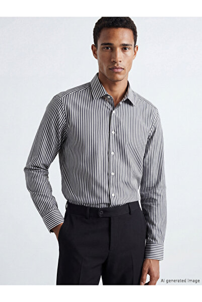 LC Waikiki Ανδρικό ριγέ πουκάμισο NEVAVM Slim Fit με διαφορά
