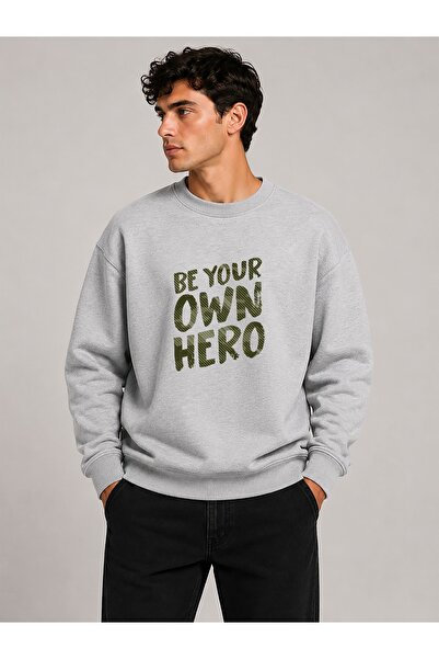 herkesemoda Hero Print Detailed Crew Neck 2 Thread Sweatshirt