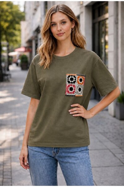 Maison La Femme Women's Oversized Floral Motif Lace Pocket Detail T-Shirt