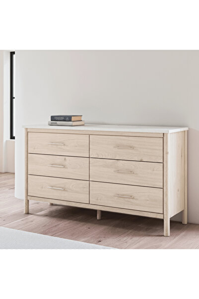 Ashley Furniture خزانة ملابس كادموري