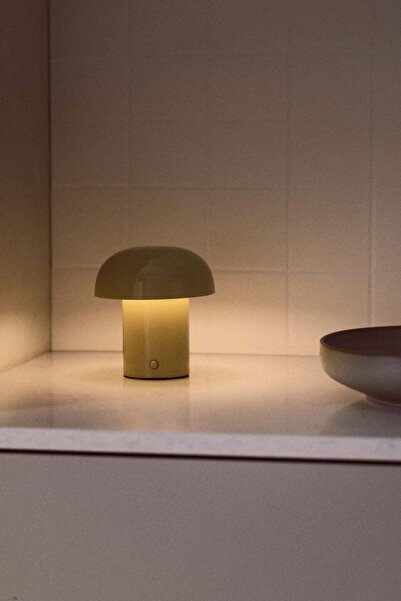 H&M Rechargable table lamp