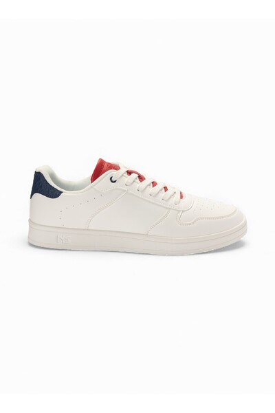 BATA Classic Lace-Up Sneakers