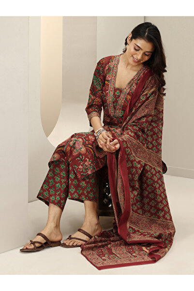 Libas By Styli Maroon Printed Cotton Straight Kurta, Trousers and Dupatta Set