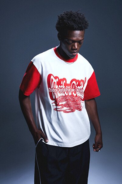 Bershka NTS X THAIBOY DIGITAL baskılı kısa kollu tişört