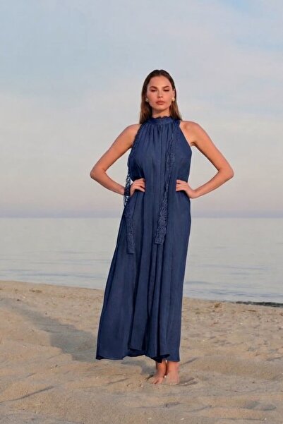 Suziş Lace-Detail Halter Neck Long Dress Pes3438