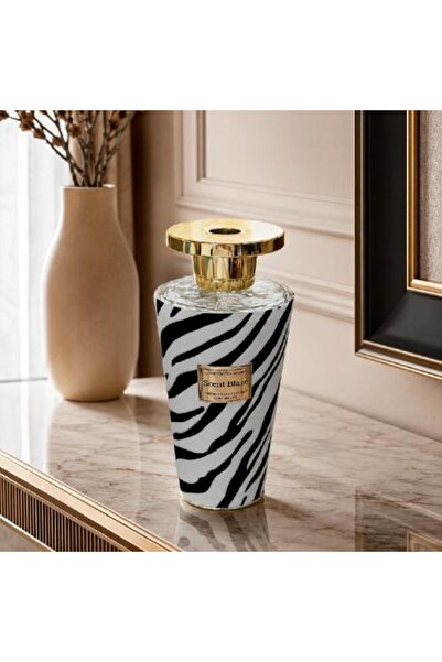 Warehouse Zebra Pattern Reed Diffuser - Shangri-La Scent 500ml