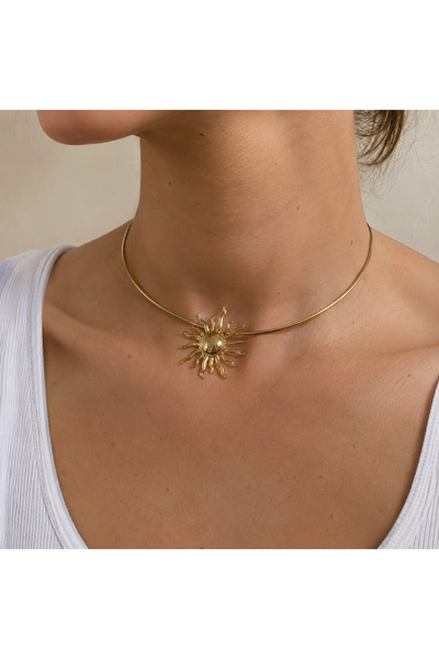 nerora Büyük Güneş Motifli Choker