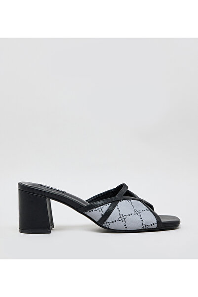 Nine West صندل نسائي متعدد الألوان بطباعة مونوغرام