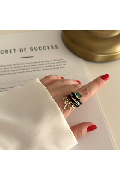 Alice İsstanbul Black Enamel Ring with Hanging Stone