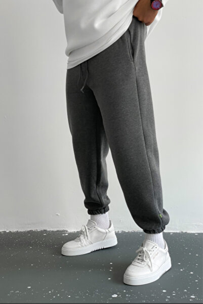 STRAVON Baggy Cut Sweatpants with Elastic Cuffs for Winter