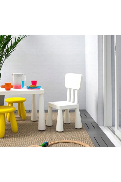 NO BRAND Scaun pentru copii IKEA MAMMUT, alb, din plastic, rezistent.