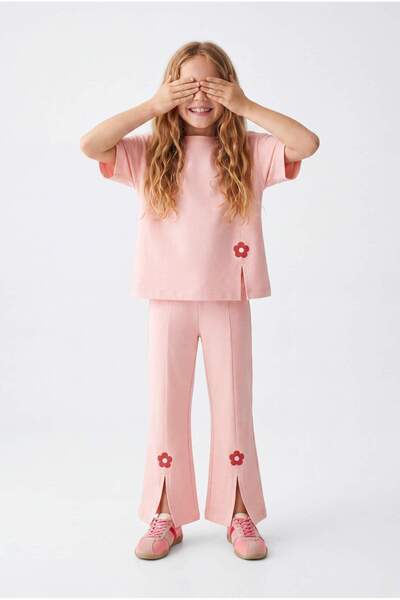 TRENDYOLKIDS Rosa besticktes/verziertes Strick-Oberteil und Unterteil-Set TKD...