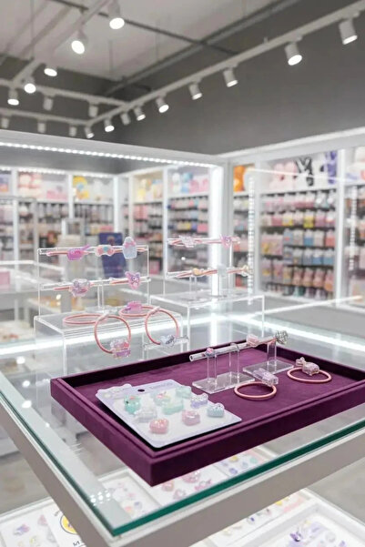 Hello Kitty Lisanslı Saç Tokası Seti (9 Adet) – Renkli & Çeşitli Tasarımlar