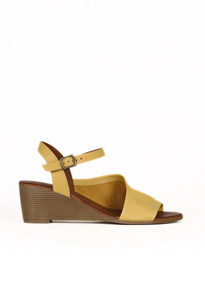 Bueno Shoes Yellow Leather Women's Wedge Heeled Sandals 01We4000