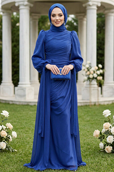 Neva Style Kuyruk Detaylı Lacivert Tesettür Abiye Elbise 48491L