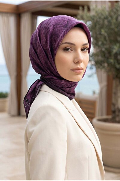 Vissona % 57 İpek % 43 Viskon Twill İpek Degradeli Yaprak Desenli Lila Renkli...