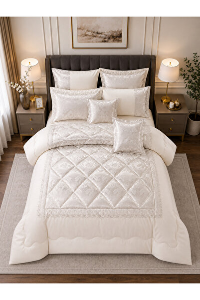 Generic Jacquard 8Pcs Comforter Set, King Size Wedding Set Size 240 X 260 Cm