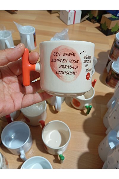 Arden En yakın arkadaşa hediye (T saplı ) ( bardaklar renkli ve renksiz sap o...