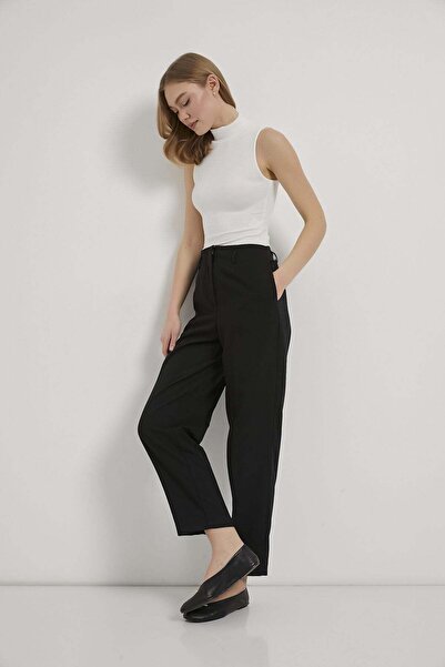 Arma Life Armalife 515 fileto pocket detail carrot fabric women's trousers