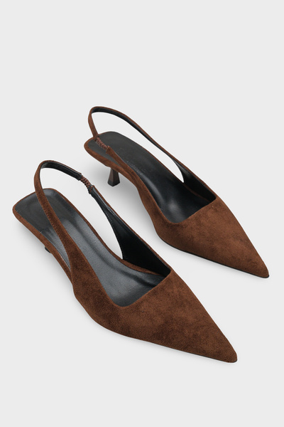 Capone Outfitters Дамски обувки Линет със заострен връх, на среден ток и с кв...
