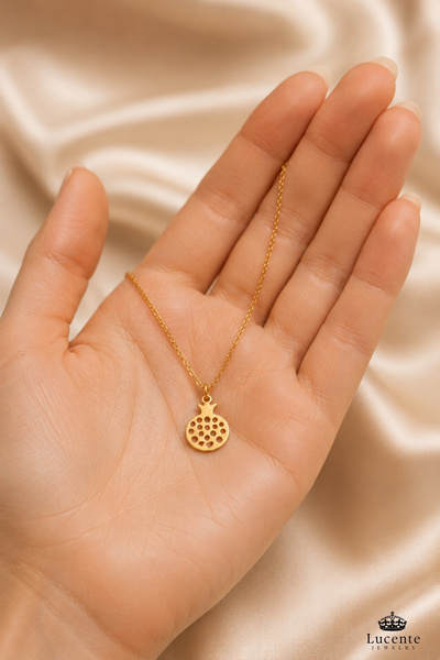Lucente Jewellery 925 Ayar Bolluk Bereket Para Şans Simgesi Çok Taneli Nar Bereket Sembolü Kararma Karşıtı Rodyum Güçlendirmeli Gümüş Hediyelik Özel Gün Hediyesi 45 Cm Zincirli Narlı Zarif Küpe Hediyeli Kadın Kolye