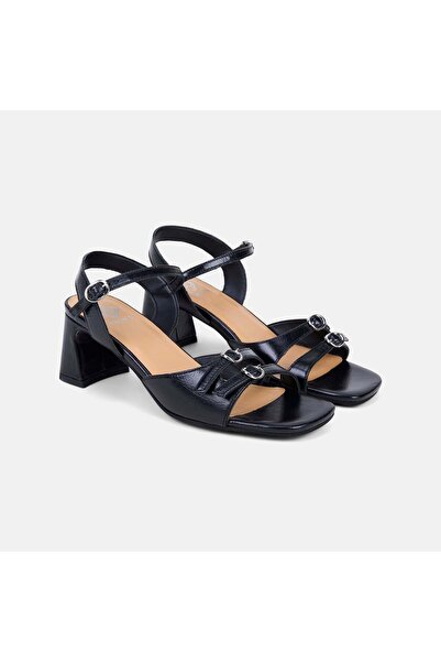 Desa Women's Black Square-Toe Double Buckle Heeled Leather Sandals