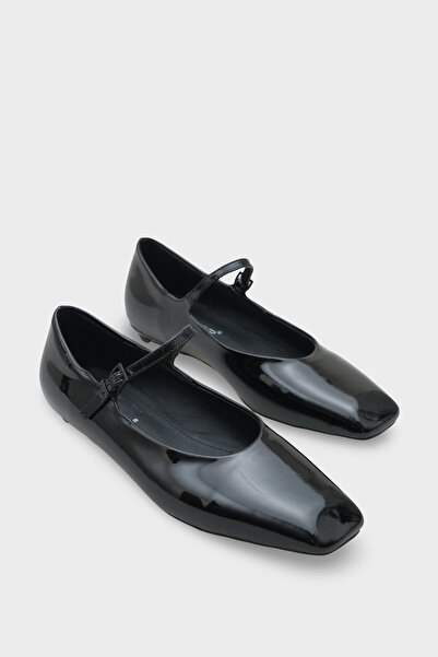 Capone Outfitters Nickie Buckle-Strapped Blunt-Toe Flat Heeled Casual Women's...