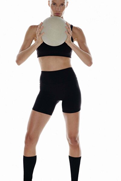 H&M Sports cycling shorts in SoftMove™