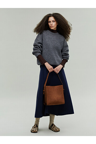 LC Waikiki Trendlucky Suede-Look Women's Handbag with a Difference