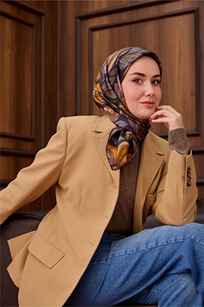 Silk Home وشاح حرير تويلي بنقشة أنثراسايت-خردل مع مشبك أنيق 90x90