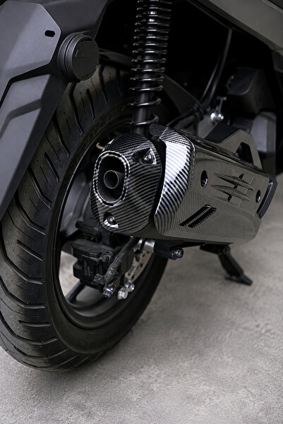 Motobros Motosiklet Aksesuar Honda PCX 125-150 Karbon Egzoz Kapağı – Isıya Da...