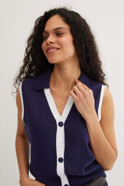 Silk and Cashmere Lacivert Katia Polo Yaka Kolsuz Crop Yelek