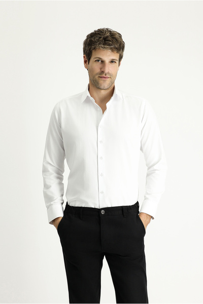 Kiğılı Uzun Kollu Slim Fit Dar Kesim Klasik Pamuklu Kolay Ütülenebilir Gömlek
