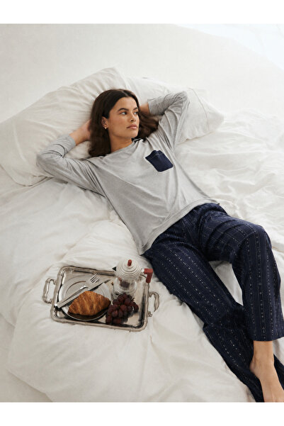 MODA Women's long sleeve pajamas set