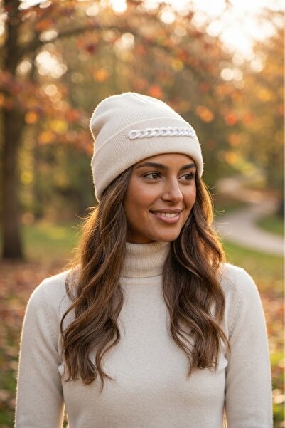 Fonem Women's Chain Beanie Fo 2670 Cream, with Stylish Chain Accessories, 100...