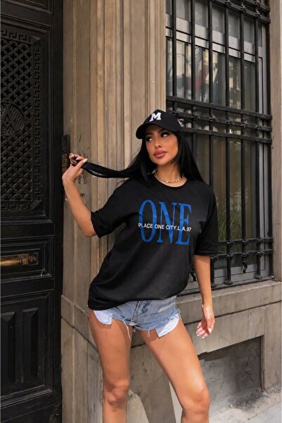 Cool & Sexy تي شيرت أسود مطبوع عليه عبارة “ONE” من القطن الممشط بمقاس كبير - ...