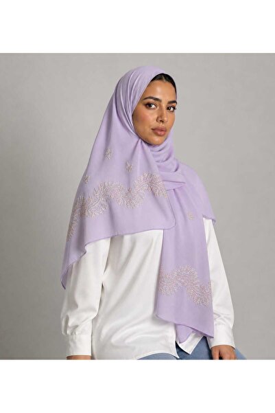 Veil Designer A veil with gold embroidery covering the entire veil, 190*60