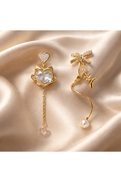 HOSBUTIK Gold Asymmetric Clip-On Earrings Do Not Require a Piercing