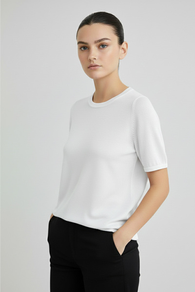 Msrlassn Ecru Crew Neck Blouse
