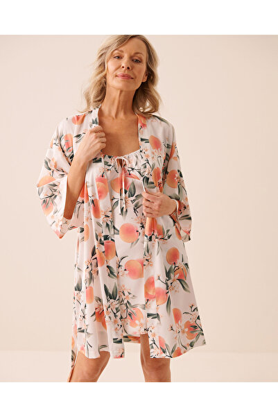 La Vie en Rose Peach Print Satin Kimono